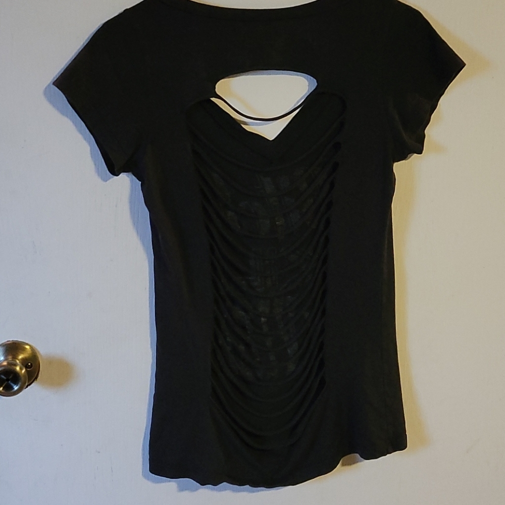 ••Size Med Fun Top•• - Picture 2 of 4